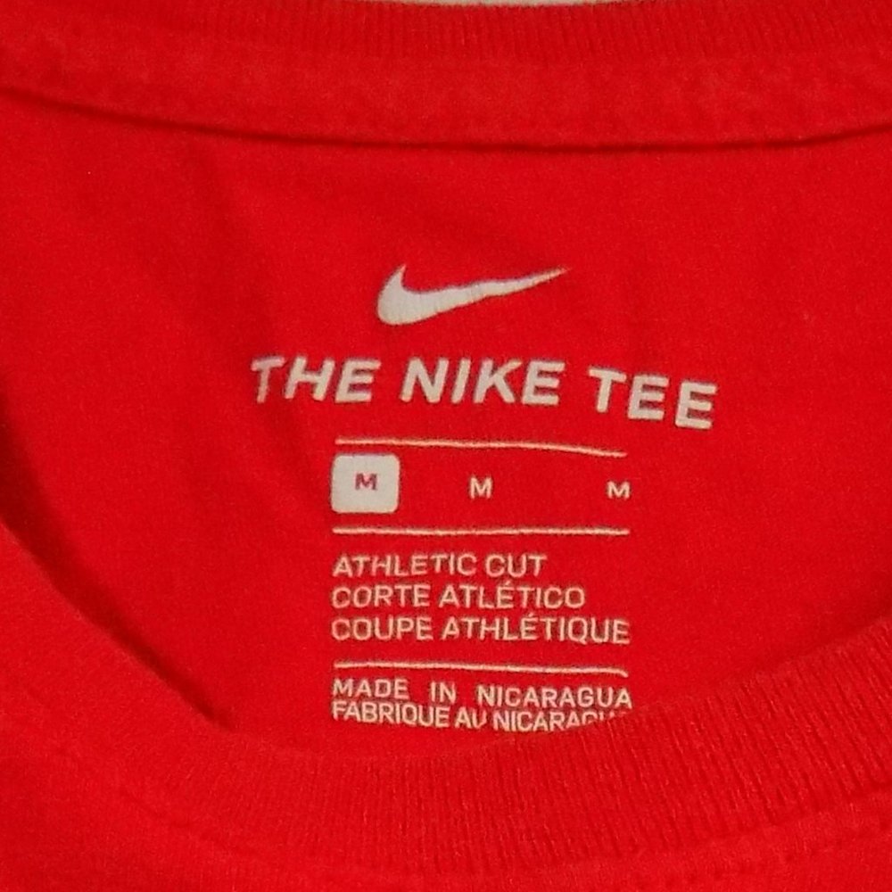 Nike Athletic Cut Tee Shirt Men's Size M - Picture 2 of 3